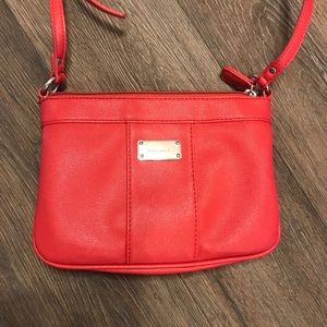 🔥Nine West Red Purse!🔥